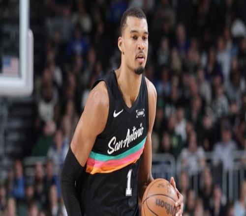 激情对决,萨尔茨堡红,牛迎战拜仁,世界杯小组赛,2026世界杯赛程,小组赛分析,球队动态,比赛预测