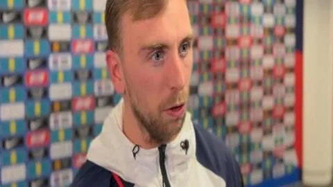 许昕点评：即便决赛王楚钦败北，仍为国乒头号人物